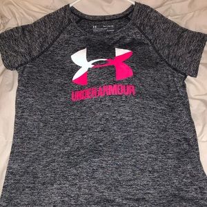 Under armour t shirt